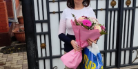 Активисты КБРО ЛДПР поздравили супругу участника СВО с Днём рождения - ЛДПР