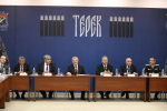 Юрий Чайка вручил Казачьей разведывательной бригаде «Терек» знамя с личной подписью и благословением Президента России Владимира Путина