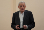 Применение ИИ в биомедицинской сенсорике: лекция доцента КБГУ Олега Молоканова