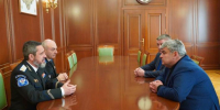 Глава КБР Казбек Коков провел рабочую встречу с заместителем полномочного представителя Президента РФ в СКФО - атаманом Всероссийского казачьего общества Виталием Кузнецовым - Кабардино-Балкарская правда