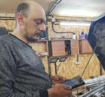 Житель Арзгира смог открыть свою автомастерскую при господдержке